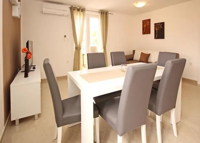 Апартаменты With Swimming Pool Baska, Krk - 18780 Башка