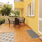 Apartamento With Swimming Pool Baska, Krk - 18780 *